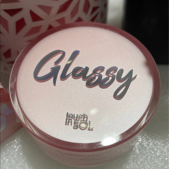Touch in sol glassy skin balm - Picture 2 of 3